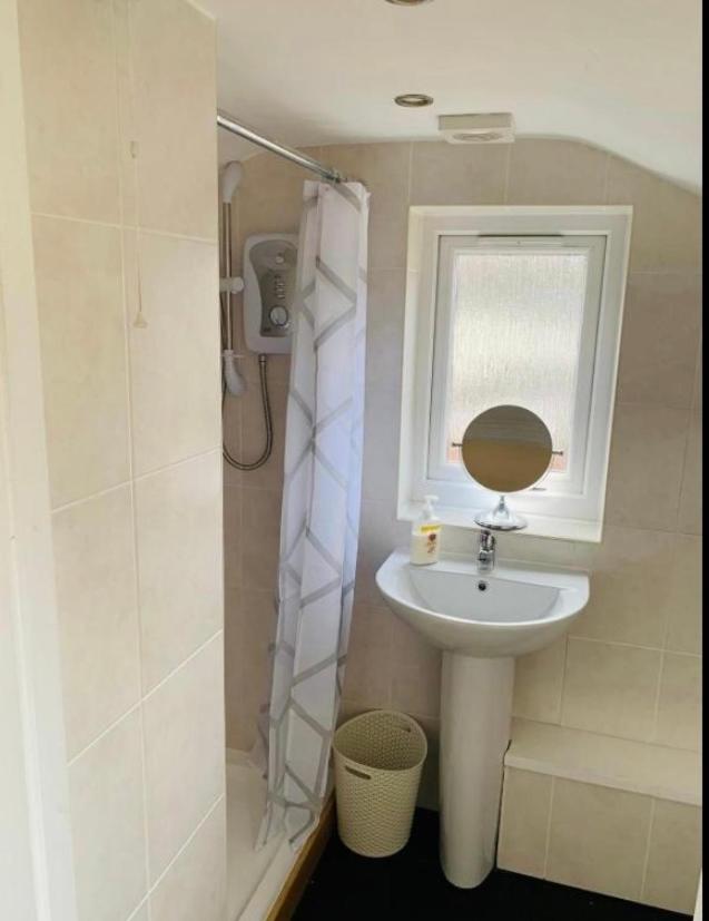 Nevis Rooms - Self Check In With Free Onsite Parking Inverlochy Luaran gambar